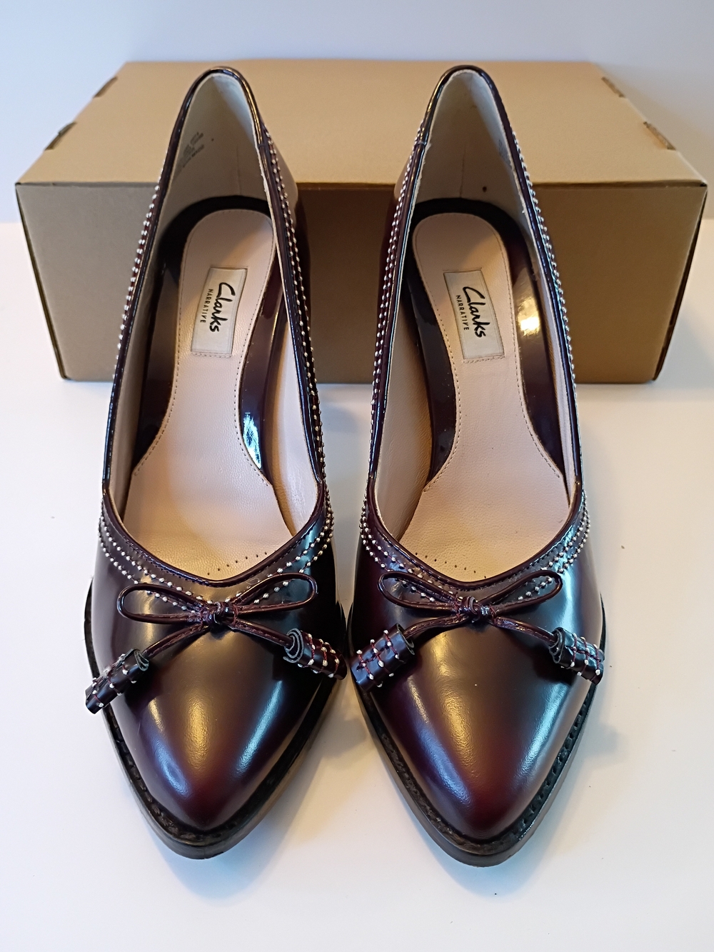 Clarks Women's Dark Burgundy Patent Pointed-Toe Pumps with Bow Accent